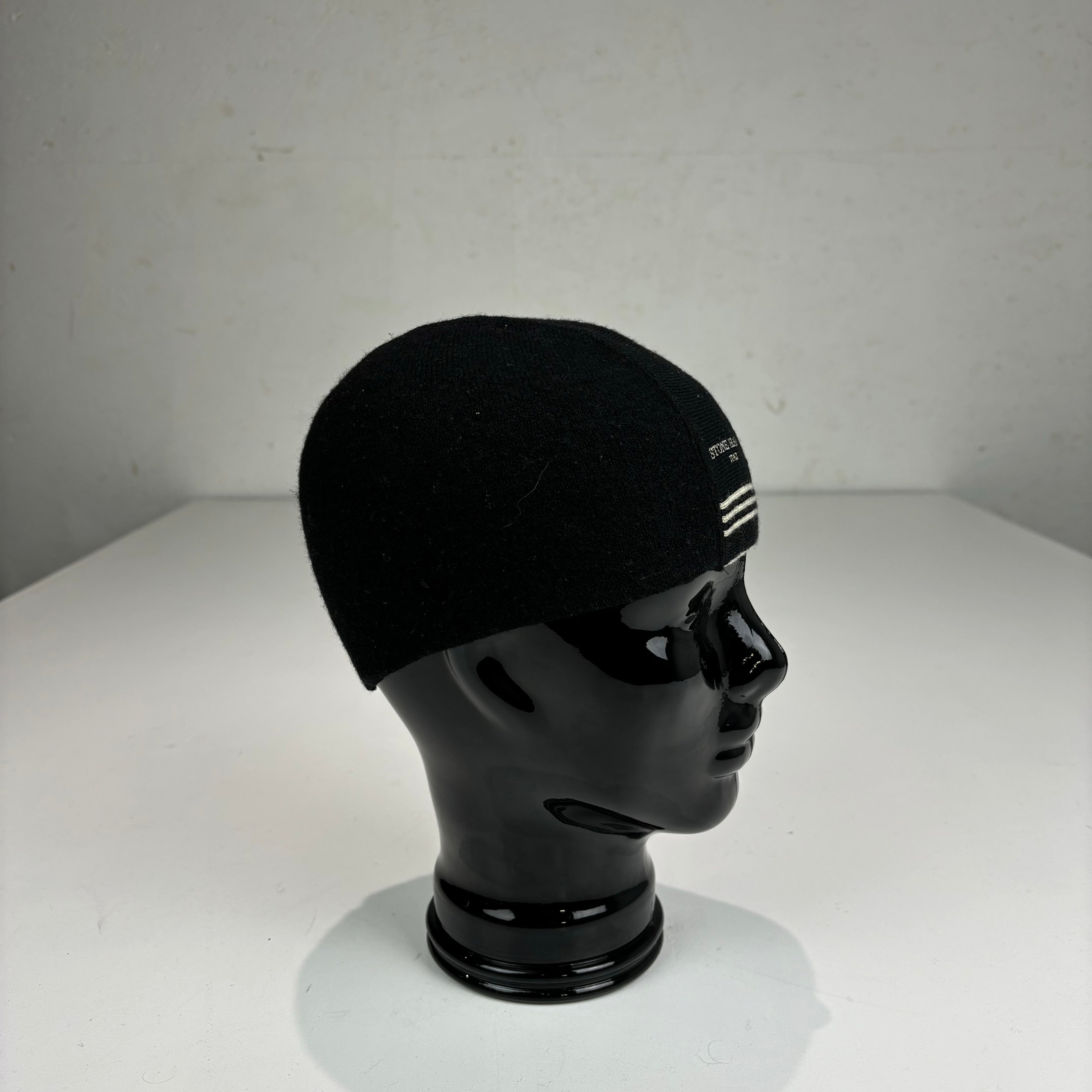 Stone Island Black vintage Woollen Spell out Knitted Beanie