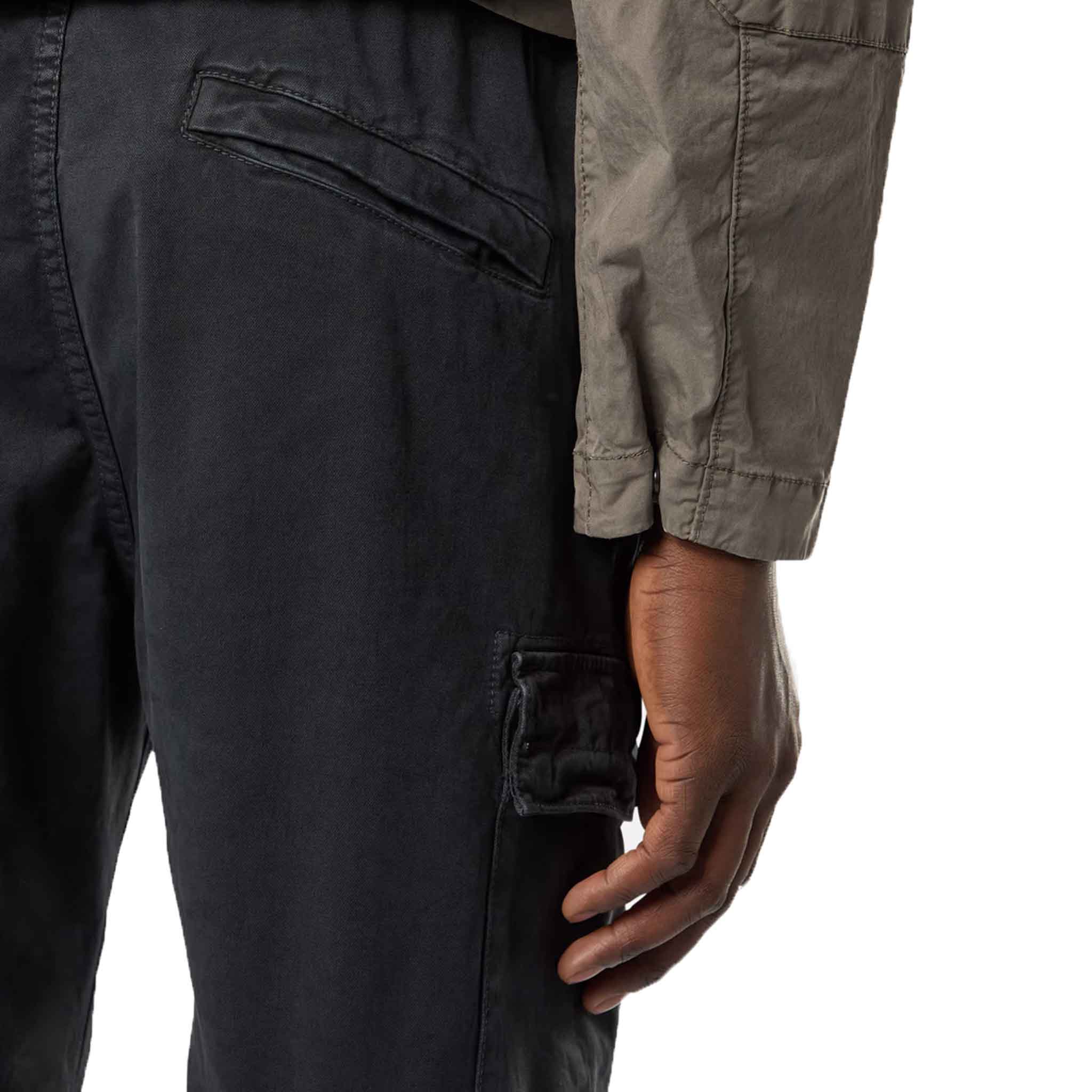 Stone Island 'Old' Effect Regular Tapered Cargo Pants in Black
